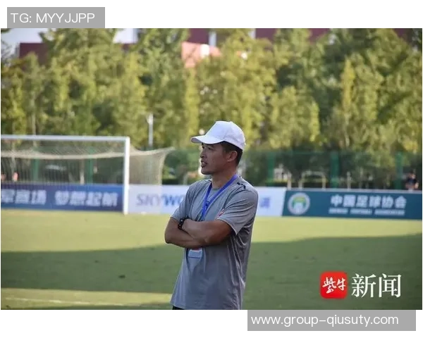 汤波在足球赛场上的精彩表现与职业生涯发展分析 汤波在足球赛场上的精彩表现与职业生涯发展分析