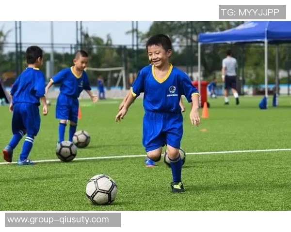 足球夏令营精彩回顾与收获总结让我们一起展望未来的成长与进步